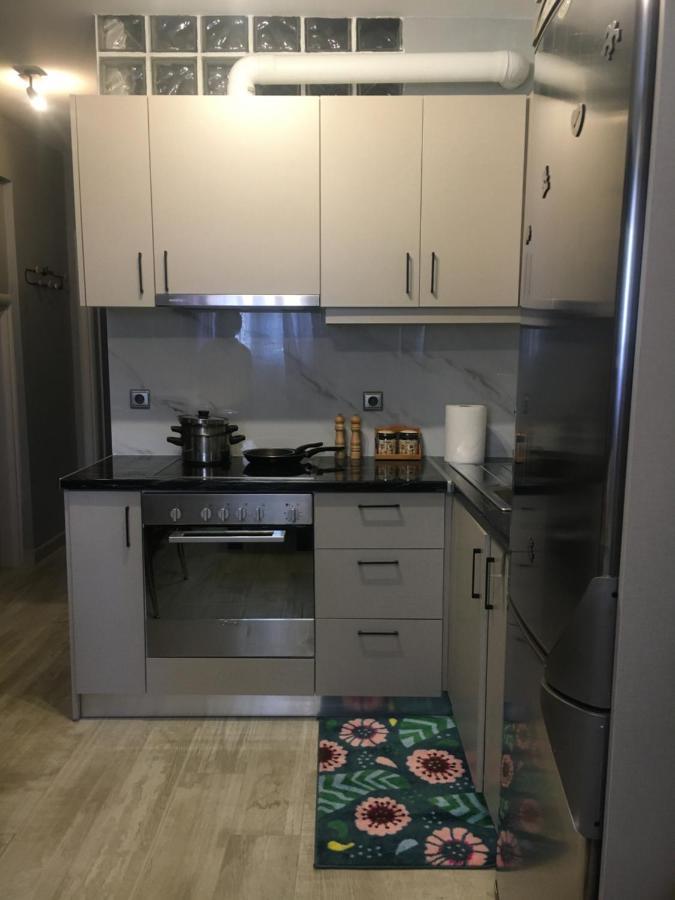 Home Sweet Home - 1 Bedroom Apartment أثينا المظهر الخارجي الصورة